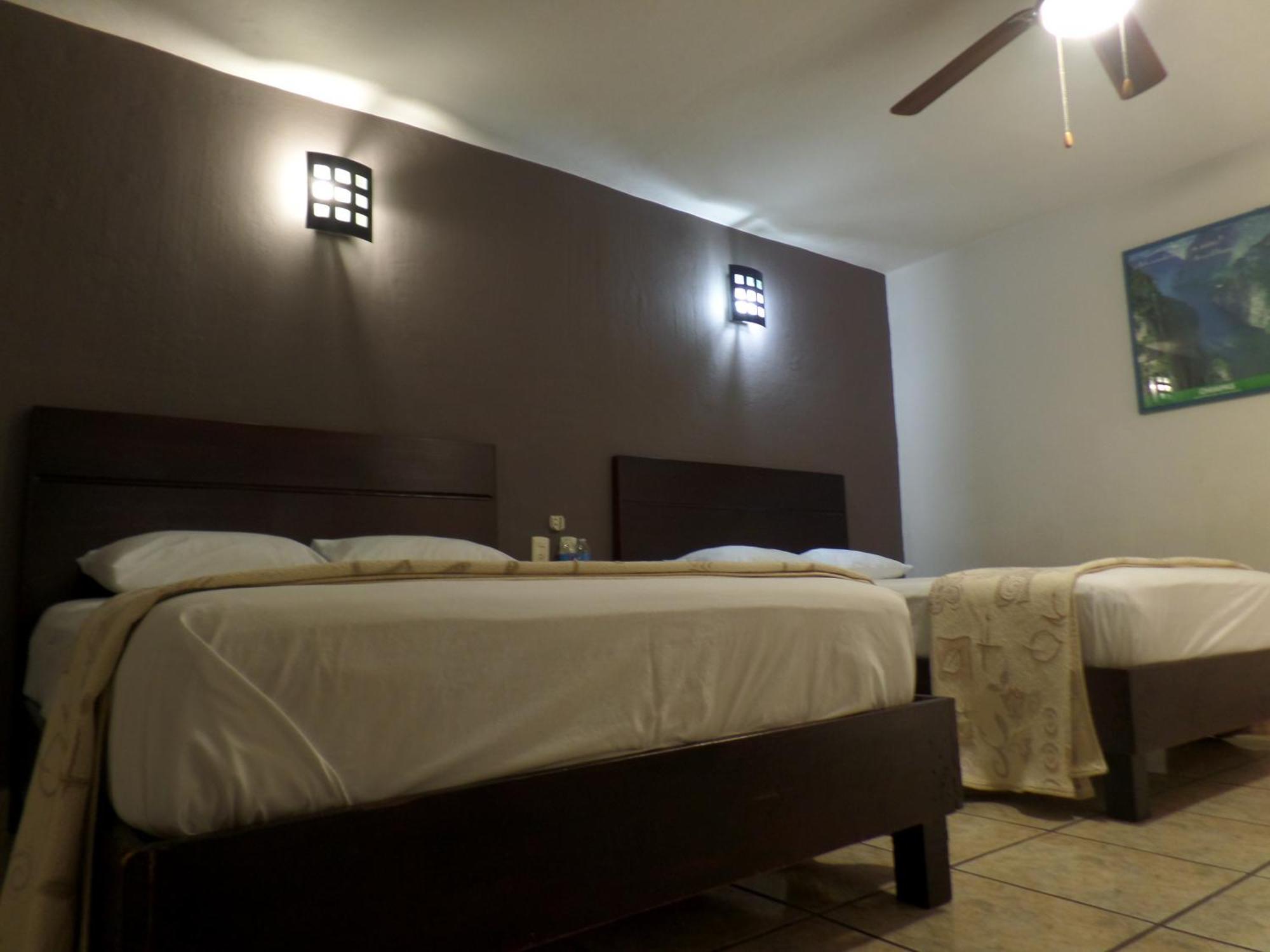 Ukeinn Centro Tuxtla Gutiérrez Zewnętrze zdjęcie