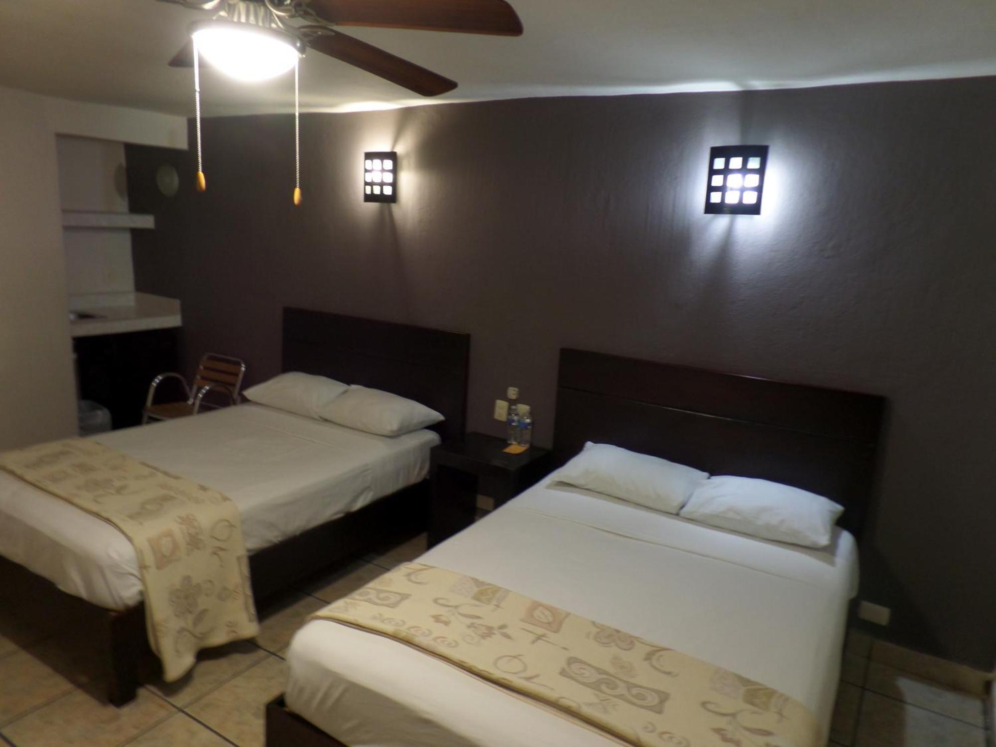 Ukeinn Centro Tuxtla Gutiérrez Zewnętrze zdjęcie